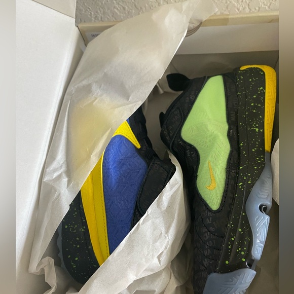 NWB Nike 5 Joker Preschool Kids Little Boy Basketball Shoe Multi Color 13c 13 - Picture 7 of 12